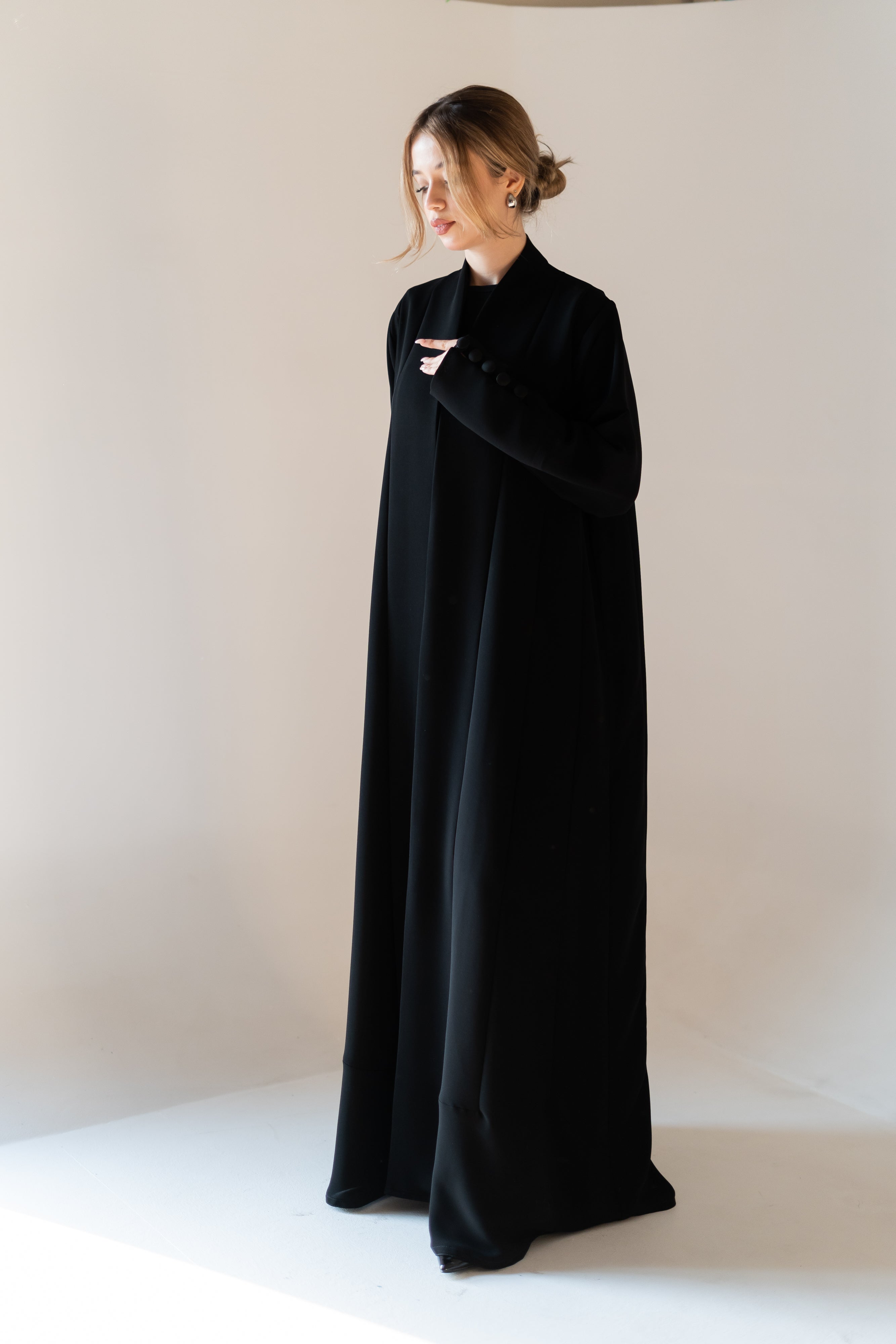Black abaya