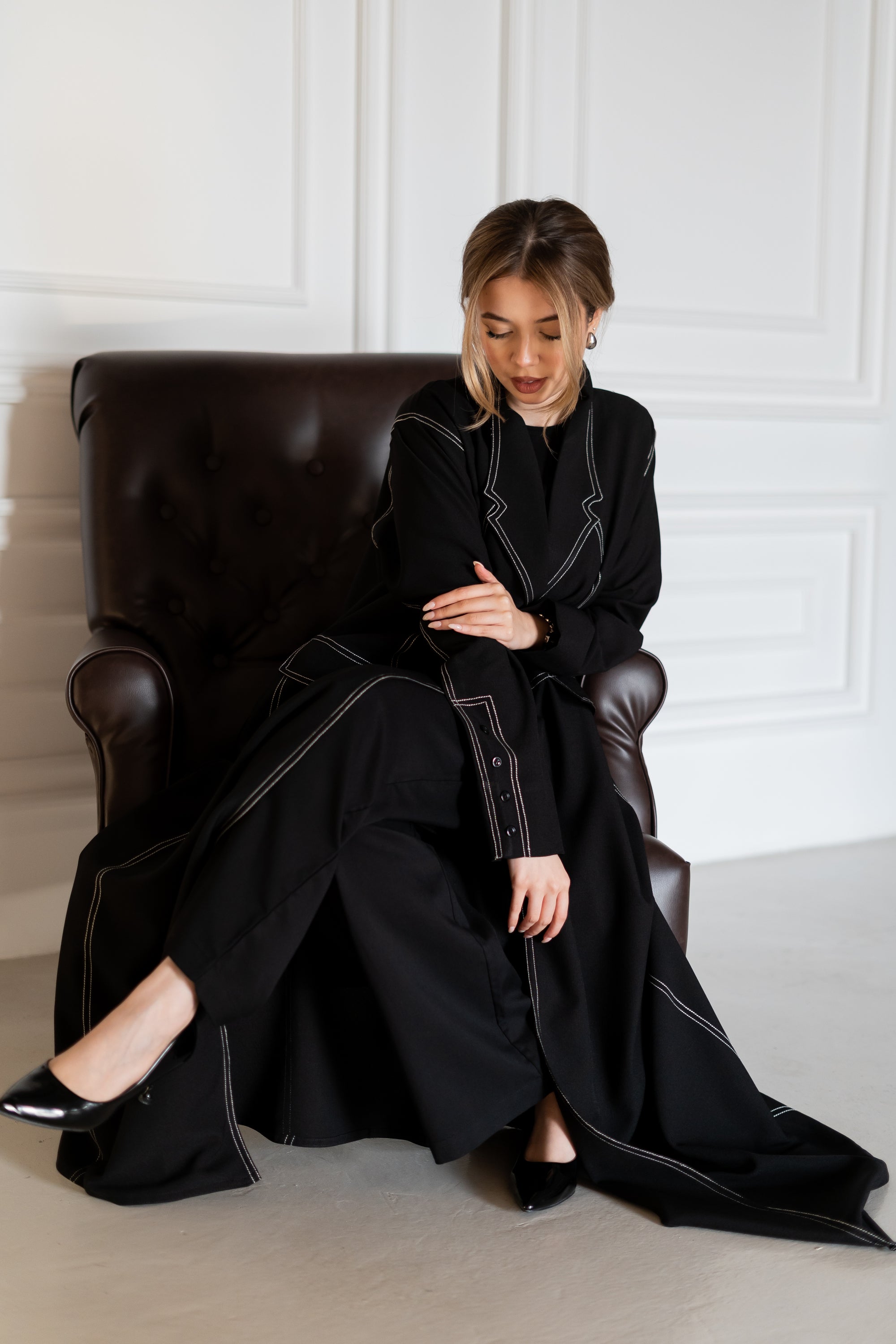 Line abaya - L24