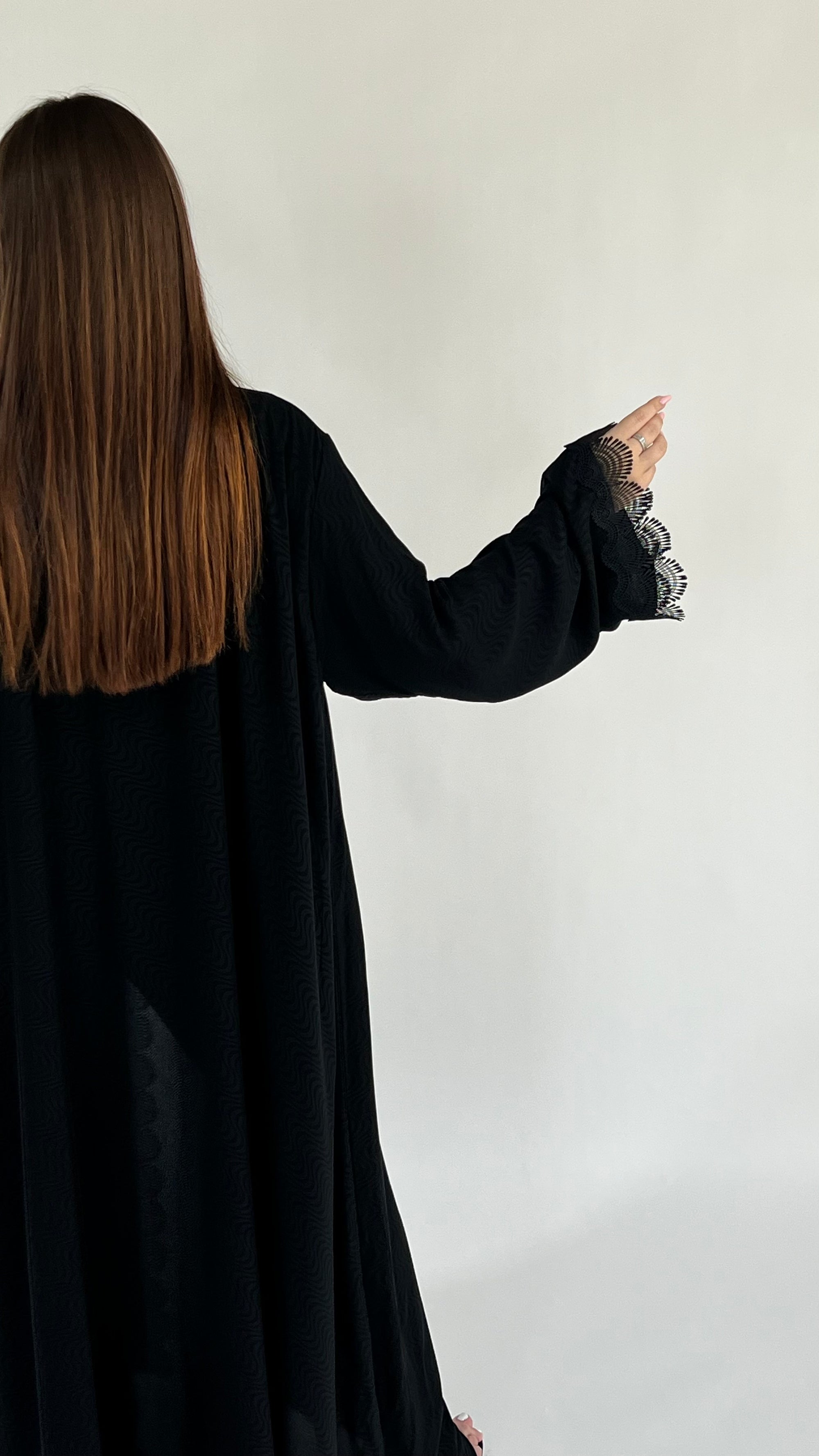 Breeze abaya