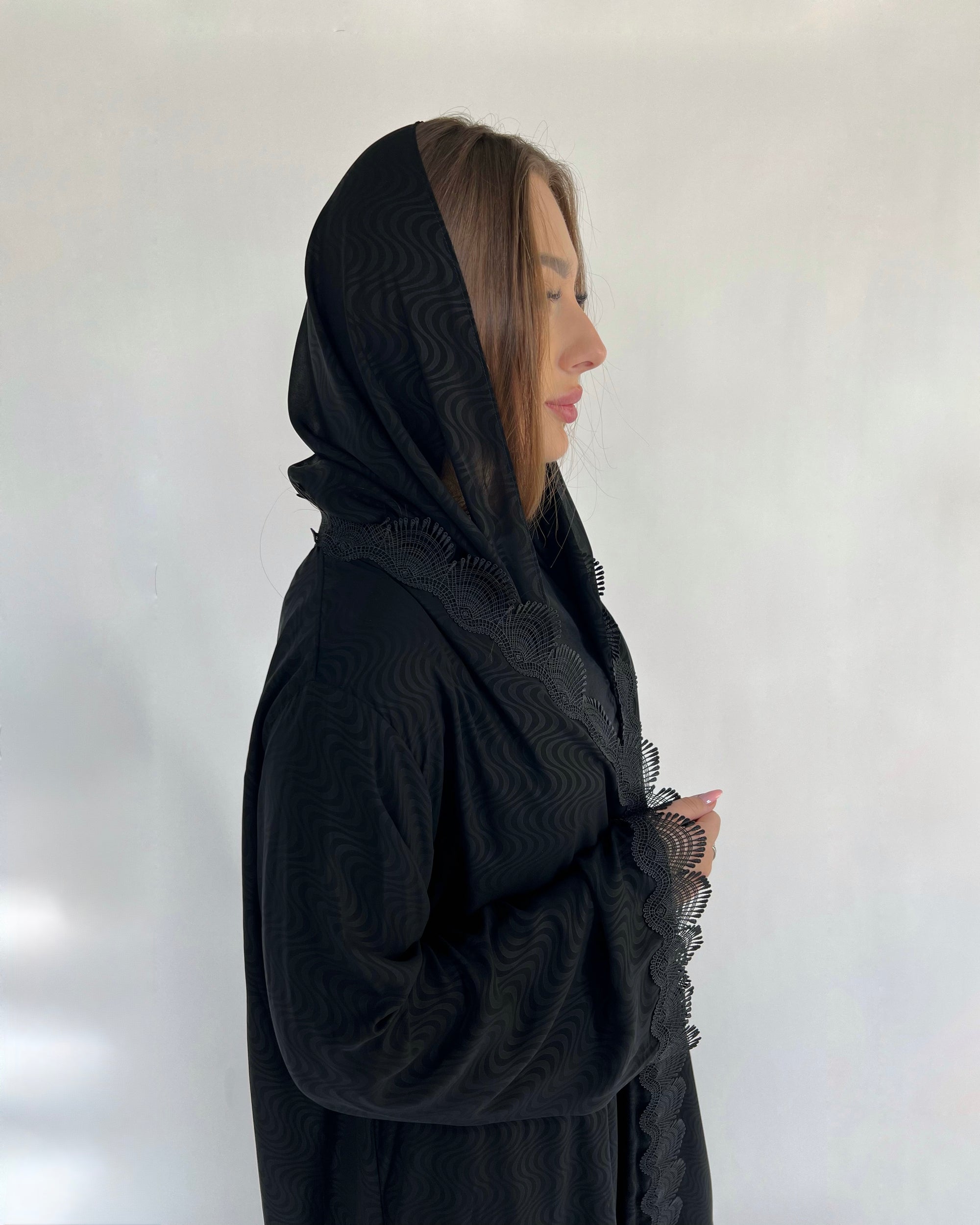 Breeze abaya