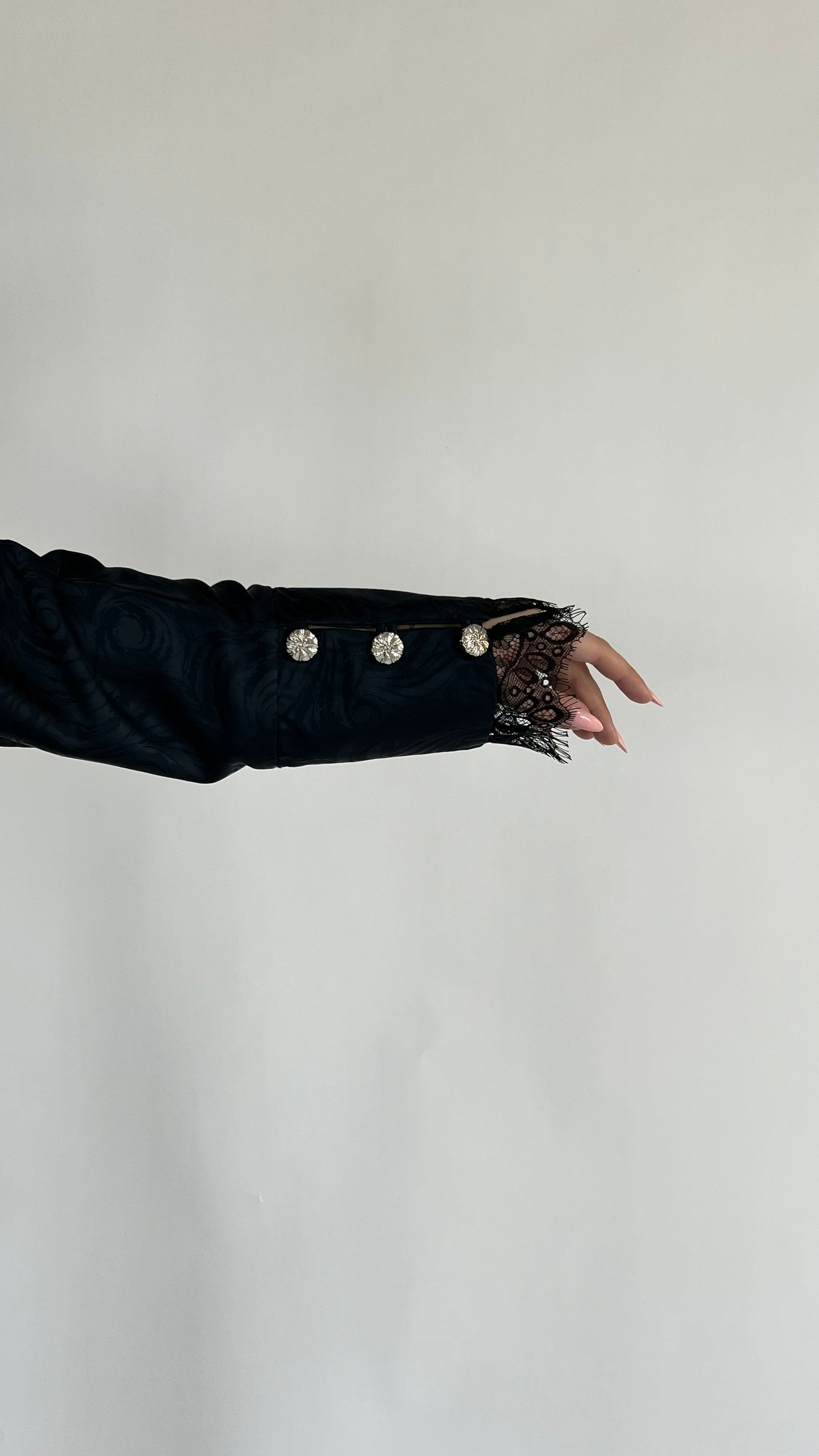 Vela abaya